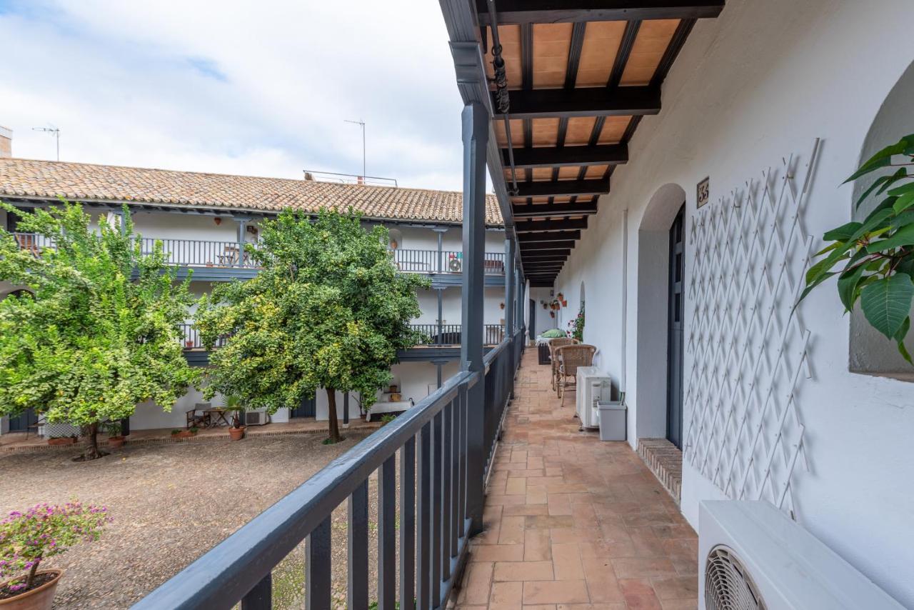 Apartamento En Monumento Historico Nacional Corral Del Conde-Duque De Olivares — Photos 1
